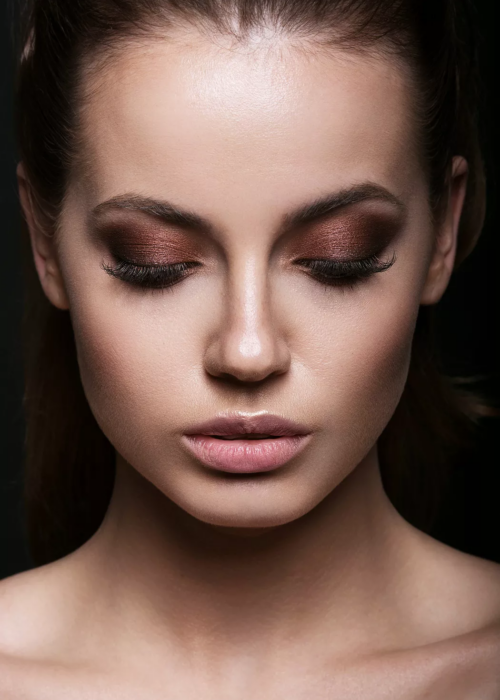Quel-maquillage-choisir-selon-la-couleur-de-vos-yeux-1-2.png